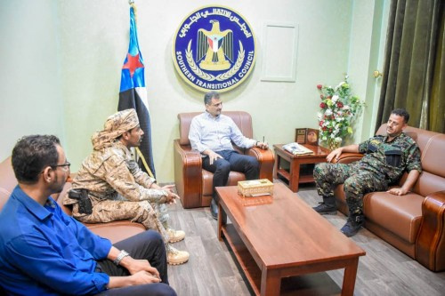 لملس يناقش مستجدات الوضع الأمني والعسكري في محافظتي #الضالع و#شبوة