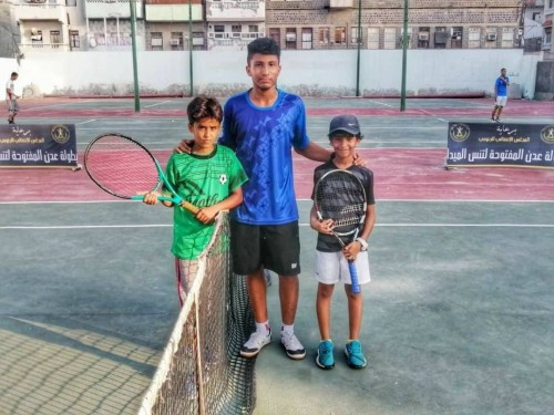تقام برعاية الانتقالي.. بطولة عدن للتنس تدخل مراحل الحسم