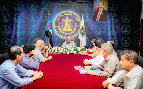 الجعدي يلتقي عدداً من مسؤولي الجهاز المركزي للإحصاء