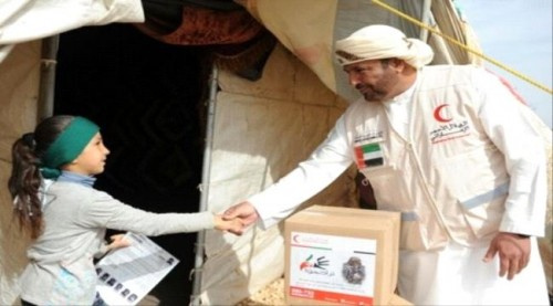 النازحون من معارك #الضـالع: الهلال الإماراتي أول الواصلين لمساعدتنا