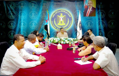 لملس يلتقي قيادة جمعية رعاية المكفوفين بلحج ويؤكد التزام المجلس بتقديم الدعم الكامل لها