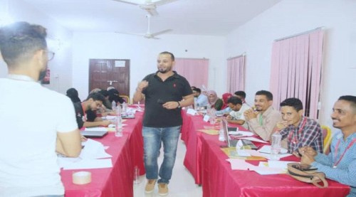 الصحافة الإنسانية تدرب الإعلاميين بعدن حول "صحافة البيانات في السياقات الإنسانية"