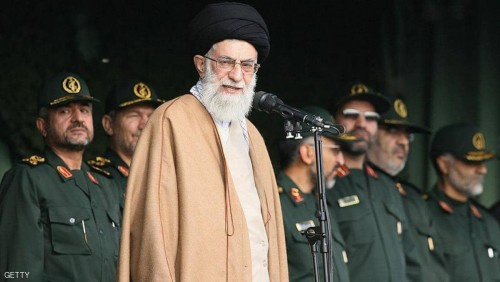 خامنئي مُصر على "الزيادة".. ويتهم المتظاهرين بالتخريب
