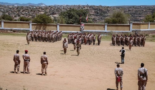 قتلى وجرحى بينهم شقيق القائد في اشتباكات بين افراد لواء موالي للاصلاح