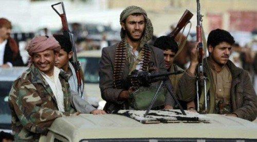 بـ&laquo;القوة الجبرية&raquo;.. الحوثيون يضعون صناديق جمع التبرعات في المحلات التجارية