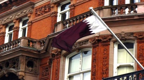 تعويضات مالية لموظفة بريطانية تعرضت للتحرش من قبل سفير قطر