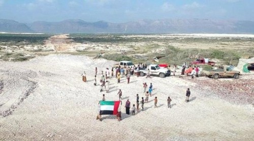 بدعم إماراتي.. إعادة فتح طريق عبطهر جنوبي سقطرى لخدمة الصيادين