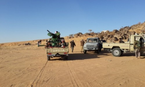 معارك عنيفة بين القبائل ومليشيات الاصلاح بالقرب من محطة صافر ب#مأرب يخلف قتلى وجرحى &nbsp;