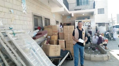 ردفان.. الإنقاذ الدولية تقدم مستلزمات طبية لمركز الأمومة