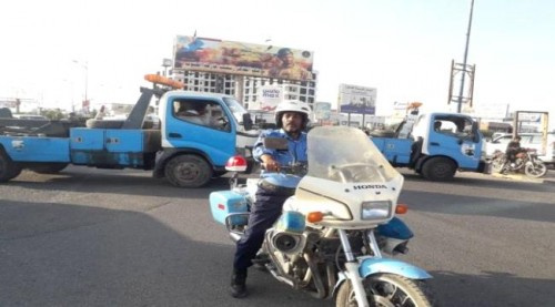 شرطة السير تبحث إجراءات ترقيم سيارات الأجهزة الأمنية