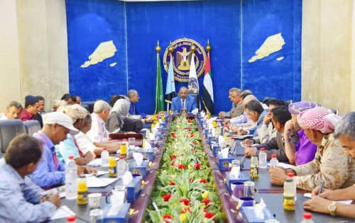 الرئيس الزُبيدي يرأس اجتماعاً مشتركاً لهيئة رئاسة المجلس والهيئة التنفيذية لانتقالي الضالع