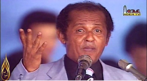 الرئيس الزبيدي يوجه بعلاج الفنان الجنوبي الكبير عطروش