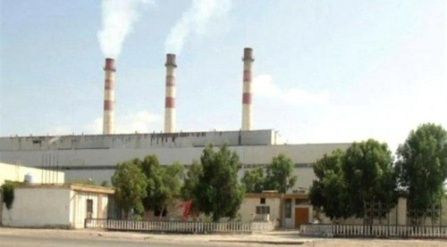 مصافي عدن تبدأ بضخ وقود المازوت إلى محطات الكهرباء