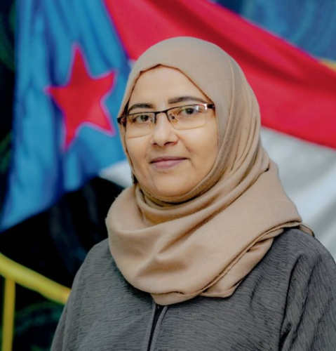 نيران سوقي لــ "اليمن العربي": نعمل في المجلس الانتقالي على ترسيخ الحقوق وفقآ للقانون الدولي (حوار)