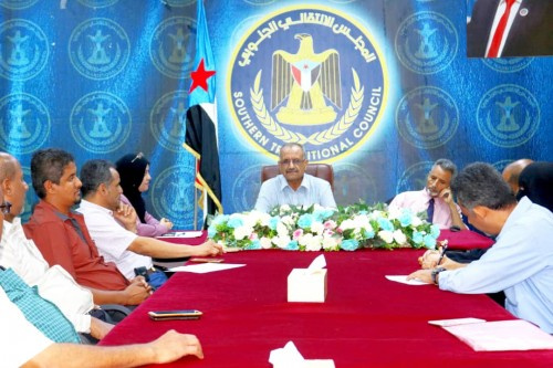 الجعدي يلتقي رؤساء النقابات المصرفية بالعاصمة عدن