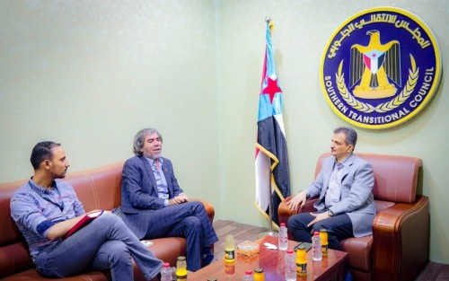أمين عام الانتقالي يبحث مع مستشار غريفيث خطوات تنفيذ اتفاق الرياض ومستقبل التسوية السياسية الشاملة