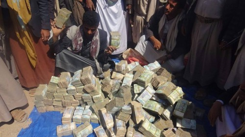مليشيا #الحوثي تبتكر طريقة جديدة لاستثمار قرار منع العملة