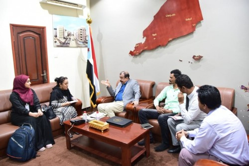 اللواء بن بريك يلتقي مديرة منظمة نداء جنيف