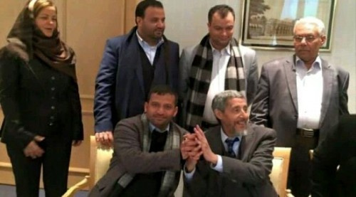 صحيفة "العرب" اللندنية: تواطؤ الإخوان مع الحوثيين لإفشال اتفاق الرياض