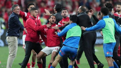 السوبر المصري ينتهي بـ"شجار عنيف".. وعقوبة على كهربا