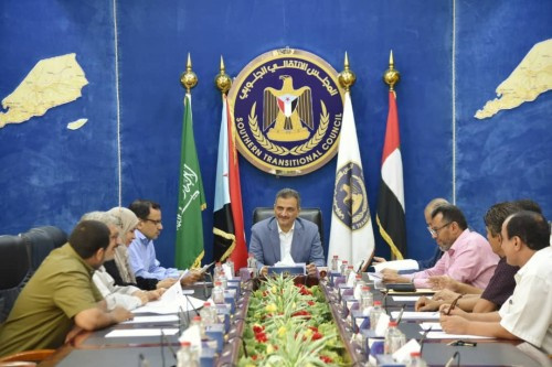 برئاسة لملس هيئة رئاسة المجلس الانتقالي الجنوبي تعقد اجتماعها وتدعو لتطبيق اتفاق الرياض وفق آليته المزمنة