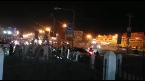 بسبب رفع علم الجنوب.. قوات المنطقة العسكرية الاولى تطلق النار على مشجعي نادي كروي