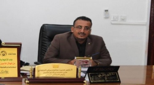 مأمور خور مكسر يرفض قرار محافظ عدن القاضي بإقالته من منصبه