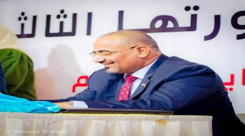الانتقالي يلقن الشرعية دروساً في إدارة الأزمات