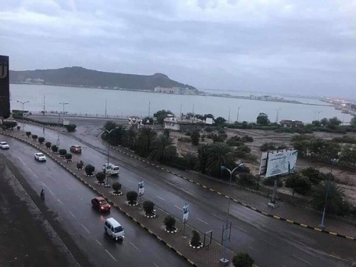 تحذيرات من اشتداد هطول الامطار الغزيرة خلال الساعات القادمة
