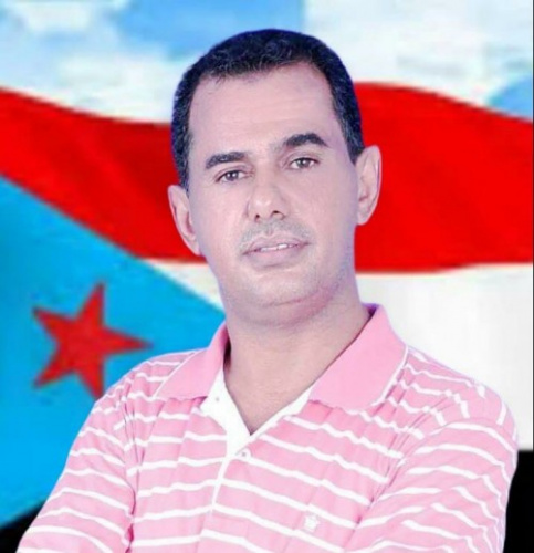 منصور صالح: المغتربون يحولوا الأموال لهم للداخل والحكومة تحول اموال البلد للخارج