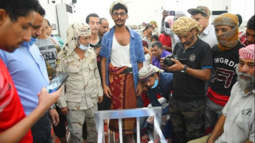 في موكب مُهيب.. العاصمة عدن تُشيّع الشهيد نبيل القعيطي إلى مثواه الأخير