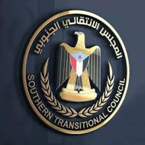مصدر في انتقالي شبوة يعلق على بيان لجنة بن عديو الامنية ويعتبره مغالطة مفضوحة لتغطية جرائم المليشيات التي حولت المحافظة لولايه اخوانية