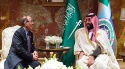 بن بريك يكشف عن تفاصيل محاضرة لـ علي محسن الأحمر تستهدف السعودية