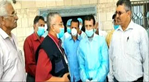 وفد من منظمة الصحة العالمية يزور مركز العزل الصحي ومستشفى النصر العام بالضالع
