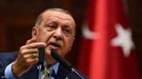 بعد "الطفل الرابع".. أردوغان يتوعد مواقع التواصل الاجتماعي
