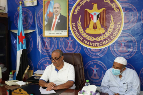 مستشارون لمحافظ حضرموت يباركون مبادرة انتقالي المحافظة في تبني فعالية جماهيرية انتصارا للنخبة ودعما للقضية الجنوبية