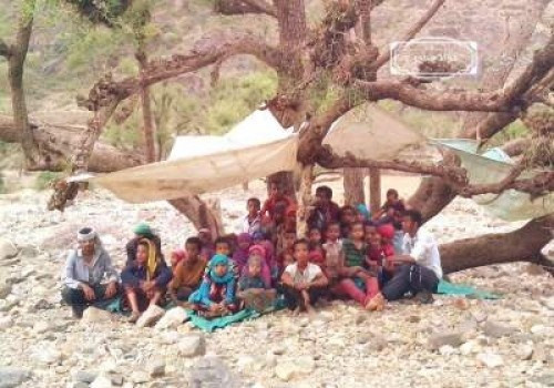 حملات تهجير واختطافات واسعة تقوم بها المليشيات الحوثية بحق المدنيين في الحُشاء والعَود