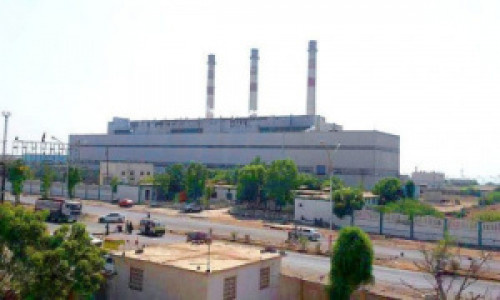 جهود حثيثة لرفع قدرة التوليد بمحطة كهرباء الحسوة بالعاصمة عدن