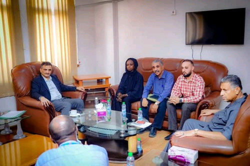 المحافظ لملس يطّلع على أبرز مشاريع وتدخلات برنامج الأغذية العالمي بالعاصمة عدن