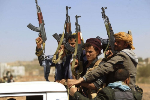 صحيفة بريطانية: تصعيد حوثي في الحديدة يستغل الارتباك الأممي وضعف الحكومة الشرعية