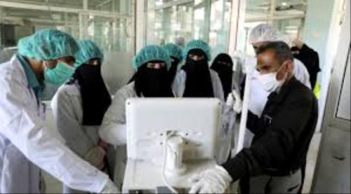 اللجنة العليا للطوارئ تفرض فحص PCR للوافدين من خارج البلاد