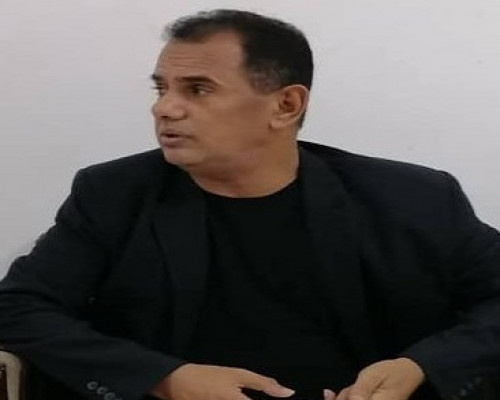 منصور صالح متسائلاً: متى سيخوض الاخوان وباقي القوى اليمنية الشمالية معركتهم ولو لمرة واحدة في مواجهة الحوثي ؟