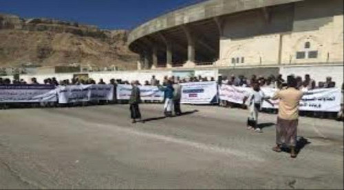 نقابات العمال بوادي حضرموت تقر إضراباً شاملاً.. لهذا السبب