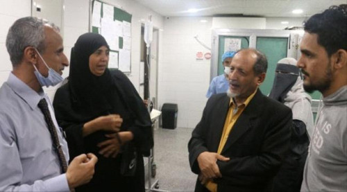 محافظ عدن يكلف لجنة للرفع باحتياجات مستشفى الجمهورية النموذجي