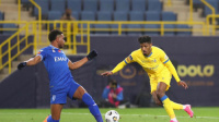 الدوري السعودي: النصر يسقط الهلال ويمنح الشباب فرصة للابتعاد بالصدارة