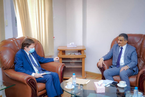 لملس يلتقي ممثل &laquo;المفوضية السامية لحقوق الإنسان&raquo; ويناقش معه جملة من قضايا الحقوق الإنسانية والمدنية&nbsp;