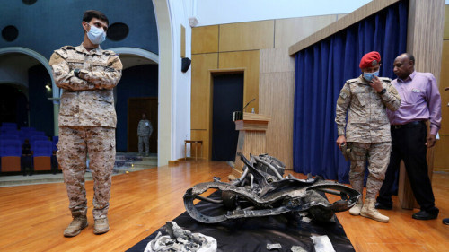 السعودية.. إصابة طفل ومدني بسقوط شظايا درون حوثي في عسير (صور)