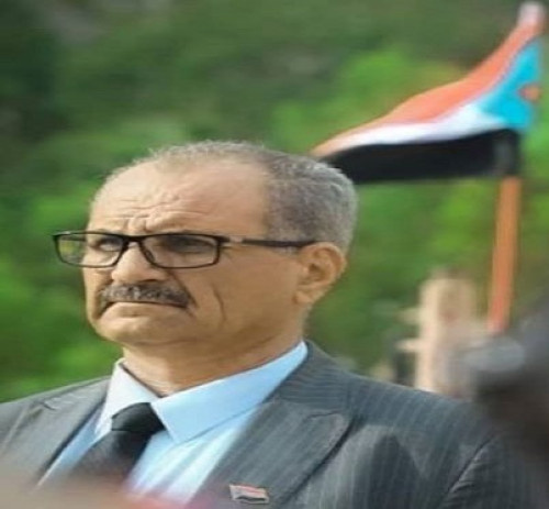 الجعدي: الانتقالي لن يقف مكتوف الأيدي حيال حرب الخدمات