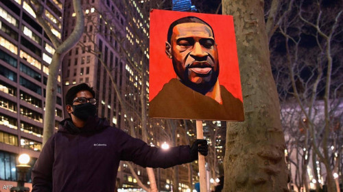 مبلغ فلكي.. عائلة فلويد تحصل على "أكبر تسوية بتاريخ أميركا"