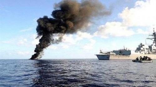 التحالف العربي يدمر زورقاً مفخَّخاً لمليشيا الحوثي